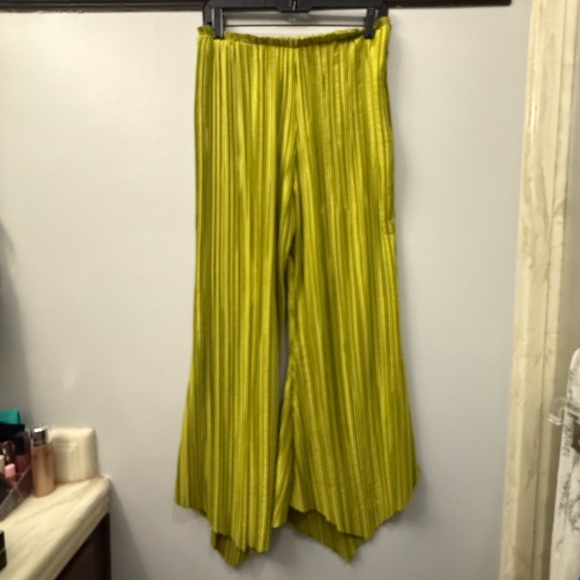 CULT GAIA ENYA PLISSE WOMENS PANT, SIZE US 6, PINE GREEN COLOR - Picture 5 of 12